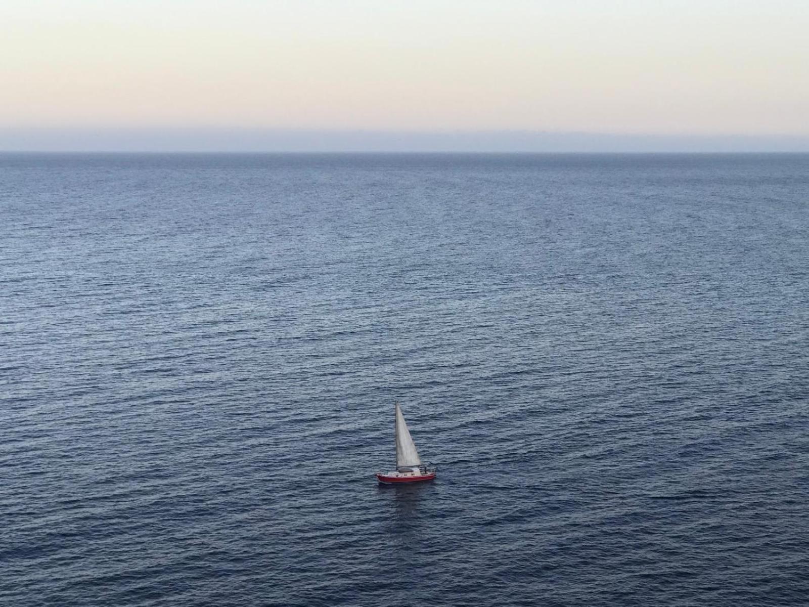 Home2book Breathtaking Ocean Views Apt,